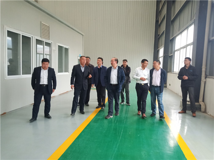 專家現場核查_副本.jpg 專家現場核查_副本.jpg